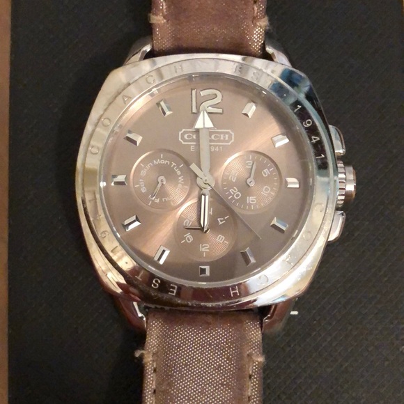 Coach Chronograph watch - Picture 2 of 4